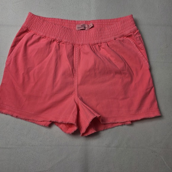 Vineyard Vines Pants - Vineyard Vines Women's shorts Pull On Every Day Neon Pink Raw Hem Size